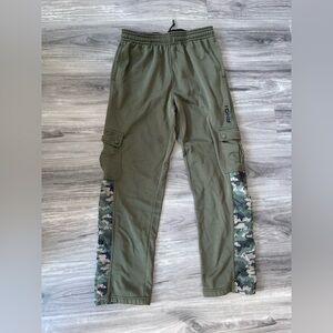 Camo green sweatpants men’s medium trendy